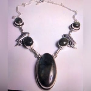Stunning 925 Sterling Silver Labradorite Necklace